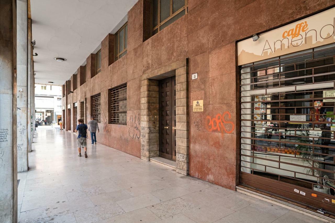 Bologna Railway Station Flat Apartment Bagian luar foto