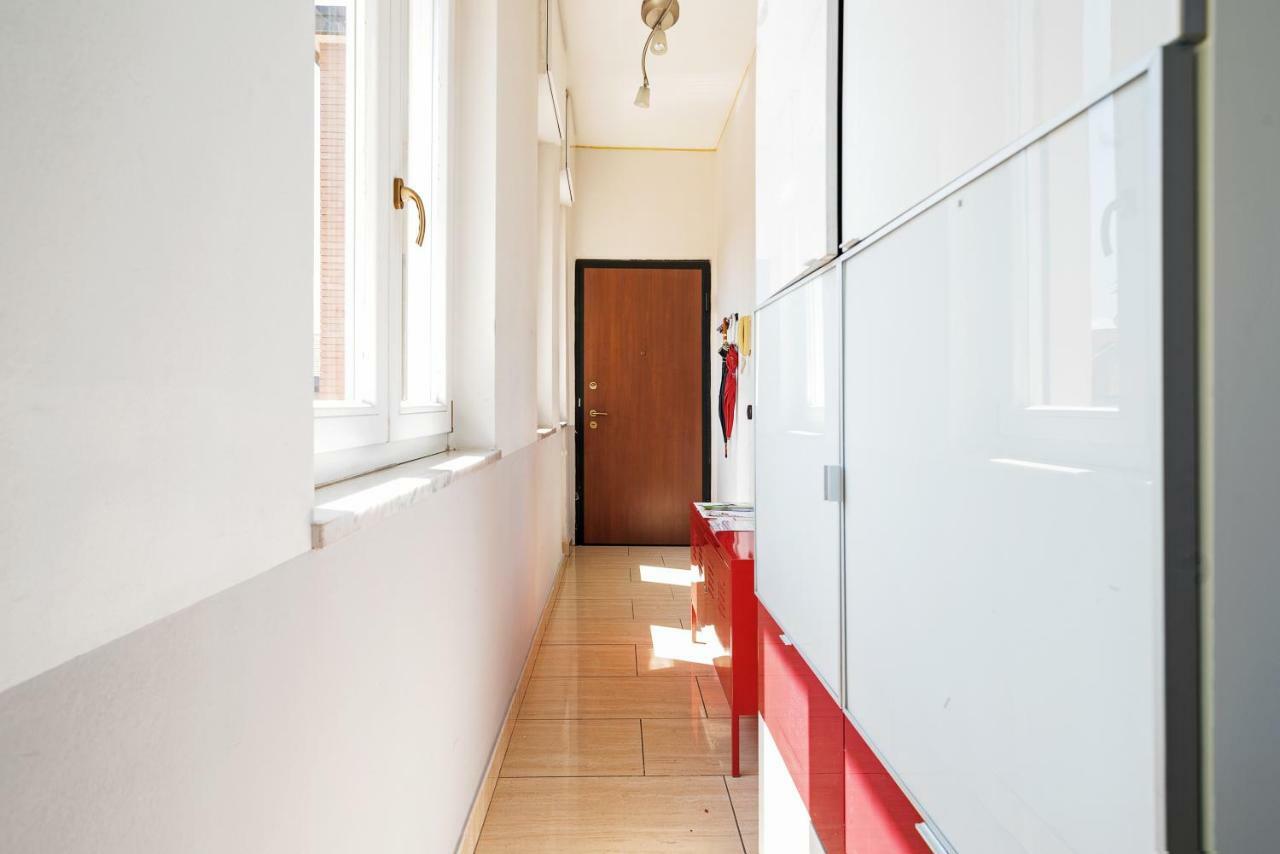 Bologna Railway Station Flat Apartment Bagian luar foto